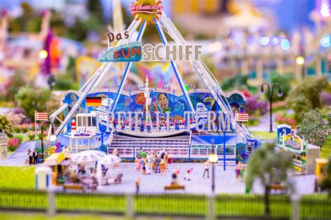 Miniature Amusement Park Picture And HD Photos | Free Download On Lovepik