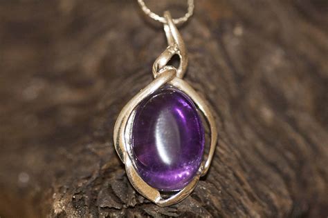 Amethyst pendant. Amethyst Pendant in Sterling Silver setting. Amethyst ...