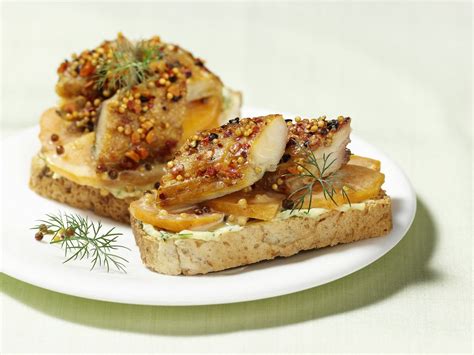 Sandwich with Smoked Mackerel recipe | Eat Smarter USA