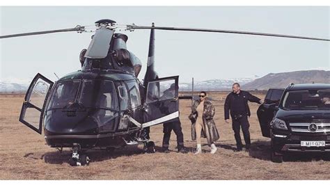 HELICOPTER TOURS - icelandbachelorparty