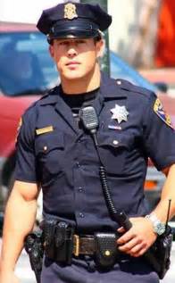 This Dude Might Be the Hottest Police Officer in San Francisco, or ...