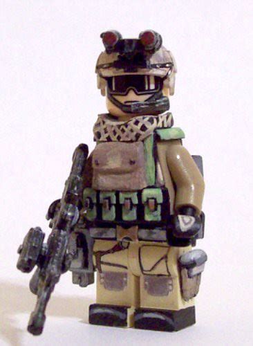 Roach – MW2 | Custom LEGO Minifigures