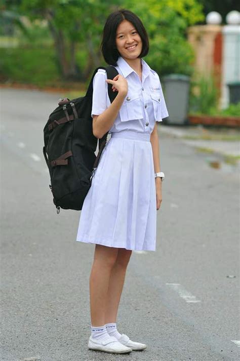 FOON YEW HALF SKIRT – Beeloon.com – Malaysia No.1 School Uniform Online ...