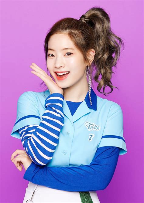 100 FAKTA DAHYUN TWICE - OOH-AHH