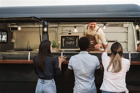 Top 8 Features to Consider when Selecting a Food Truck POS System ...