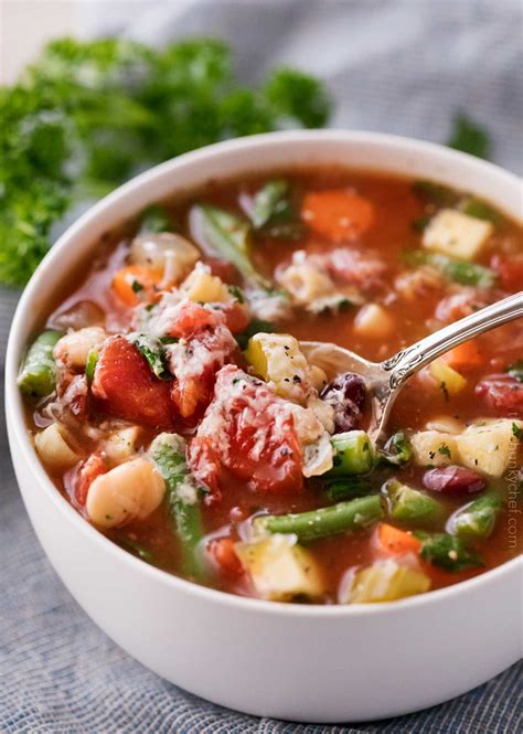 Spoonful of crockpot minestrone soup | Soup recipes slow cooker ...