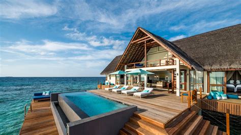 Top 5 Luxury Overwater Villas: Fiji, Maldives, Bora Bora, Cambodia ...