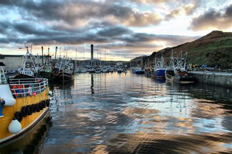 Peel Harbour. Photo by Dave Corkish. | Isle of man, Places to visit ...