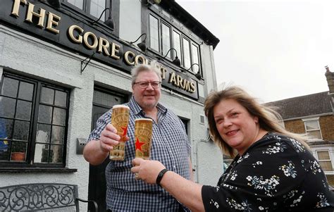 Publicans given award to mark 26 years at The Gore Court Arms in ...