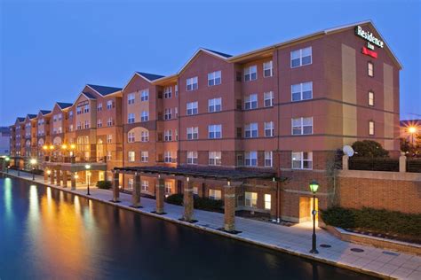 Residence Inn by Marriott Indianapolis Downtown on the Canal in ...