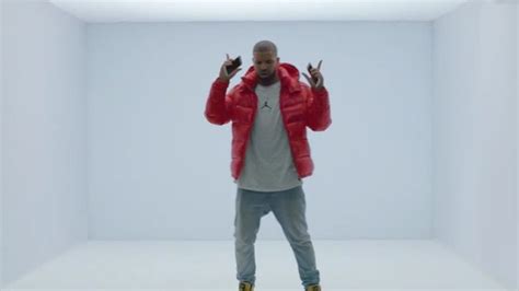 Drake Dances All by Himself in 'Hotline Bling' Music Video ...