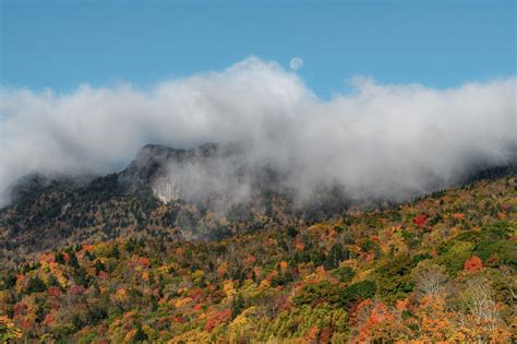 Boone NC Fall Itinerary - Stay, Eat, and Play in the High Country