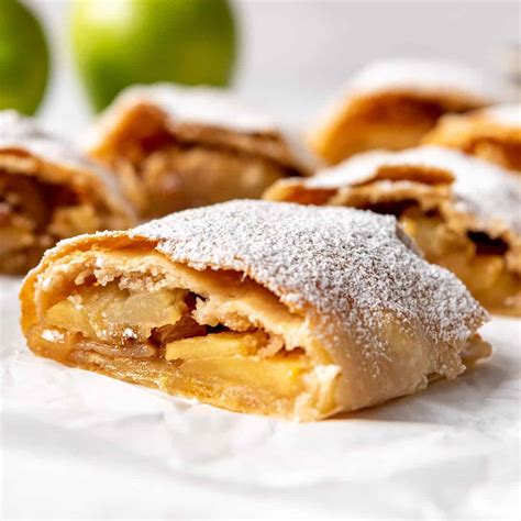 Top 2 Apple Strudel Recipes