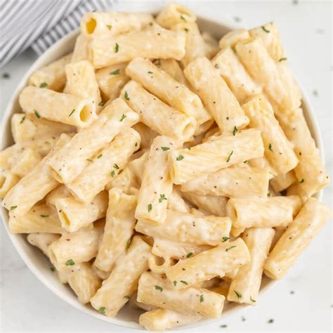 How To Cook White Sauce Pasta - Longfamily26