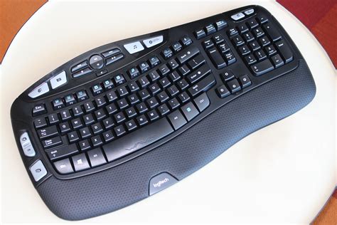 Logitech Wireless Keyboard K350 review: This ergonomic keyboard needs ...