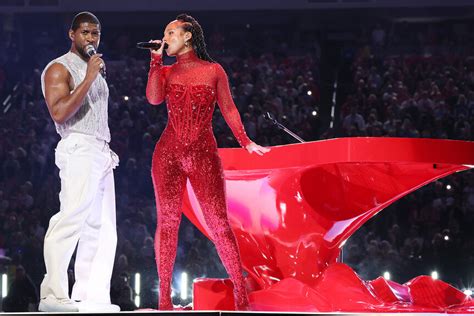 Watch Usher's Incredible 2024 Super Bowl Halftime Show | NBC Insider