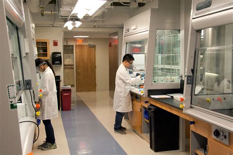 Laboratory » Chemistry | Boston University