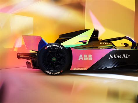 Formula E’s new electric race car is lighter, more powerful, more ...