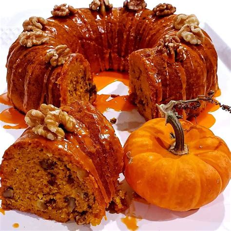 Pumpkin Bundt Cake - Simple Tasty Eating