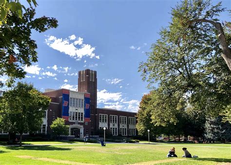 Top 12 Best Colleges & Universities Idaho [2020-2021 Rankings]