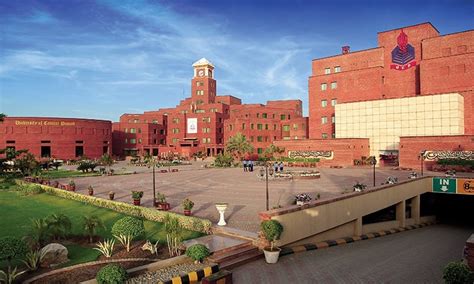 Top 20 Universities Of Lahore In 2024 - PhoneWorld