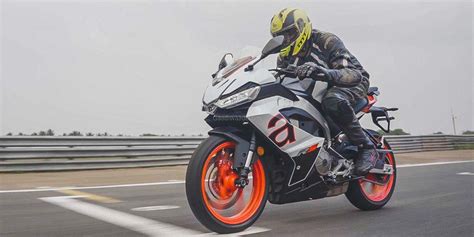 Aprilia RS457 First Ride Review: Effortlessly Impactful