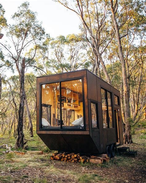 Unplug at This Off-Grid Tiny Home in South Australia | Tiny house cabin ...