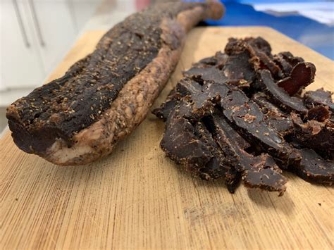 What’s the difference between biltong and beef jerky? | Bigwig Jerky Co.