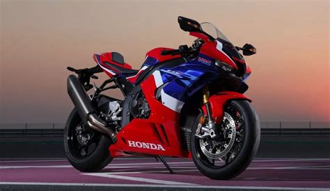 Nova CBR 1000RR-R FIREBLADE 2023: Preço e Ficha Técnica