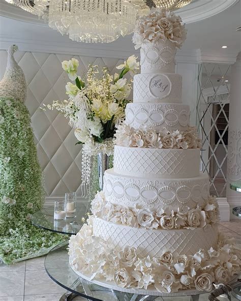 #wedding #weddingcake #bridalcakes #patissier #lace #flowers #cake # ...