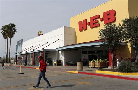 H-E-B plans a building boom