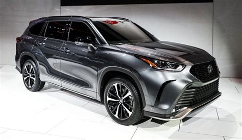 what lexus model is similar to toyota highlander - silviahargrow