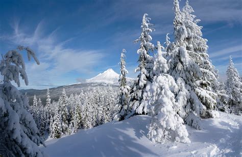 What to Do at Mount Hood in Winter - Oregon is for Adventure