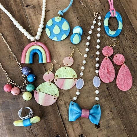 10 Polymer Clay Jewelry Projects to make with Sculpey Premo Iridescent ...