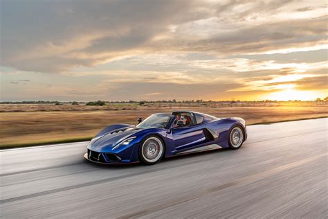 Hennessey Venom F5 Roadster (2023) - picture 8 of 21