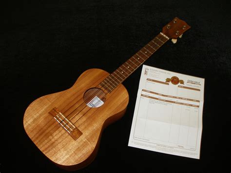 Ukulele Friend 1990s Kamaka Tenor Ukulele - Ukulele Friend