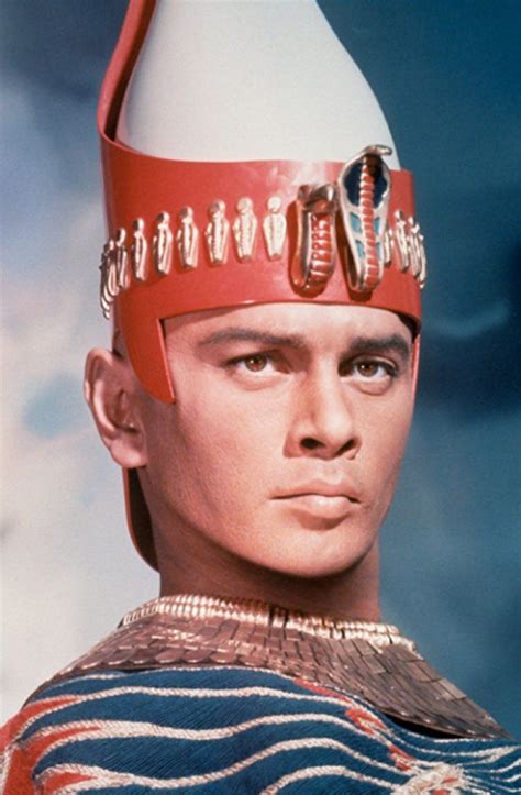 Yul Brynner in The Ten Commandments (1956) | Yul brynner, Ten ...