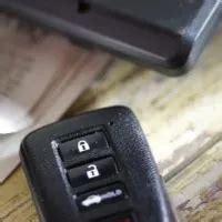 How To Program Garage Remote Without Learn Button 2022