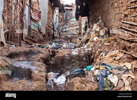 Kibera slum, Nairobi, Kenya Stock Photo - Alamy