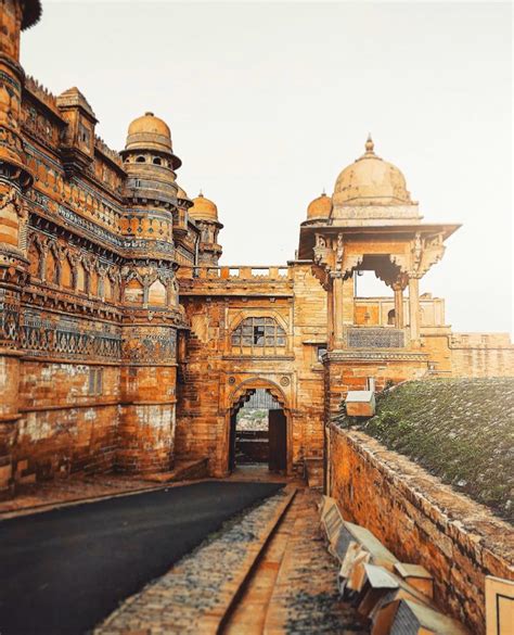 Gwalior Fort: History, Images, Timings & Interesting Facts - That ...