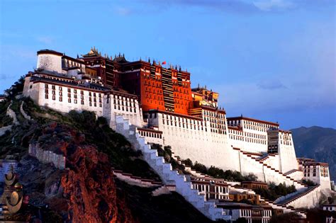 Palacio de Potala en Lhasa, Tibet (China) Palais Du Potala, Cool Places ...