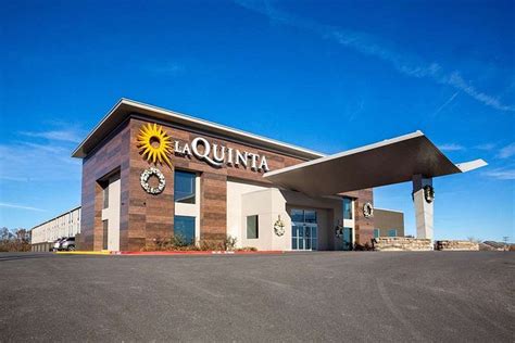 LA QUINTA INN & SUITES BY WYNDHAM BRANSON - Updated 2024 Prices & Hotel ...