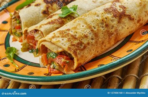 Street Style Veg Schezwan Aloo Frankie Roll Stock Photo - Image of roti ...