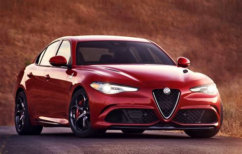 2016 Alfa Romeo GIULIA Quadrifoglio 3