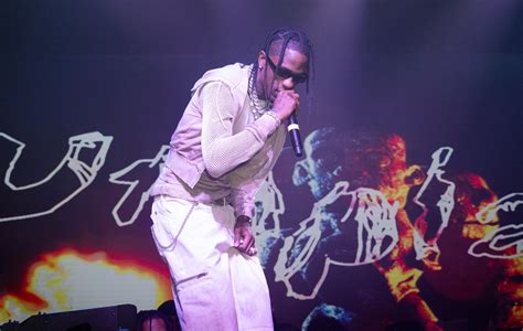 60 fans injured at Travis Scott's Rome concert