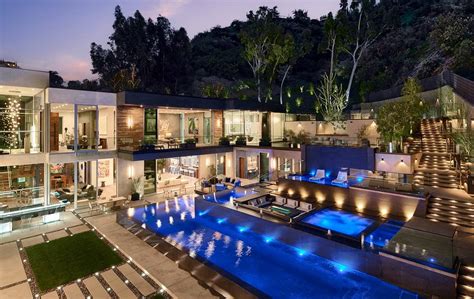 This $36M Bel Air mansion is the epitome of modern elegance