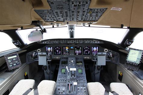 Cockpit Bombardier Global Express XRS N234GX | Alexey Grachev | Flickr