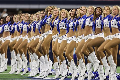 'Stunning' Cowboys Cheerleader Goes Viral Before Home Opener - The Spun