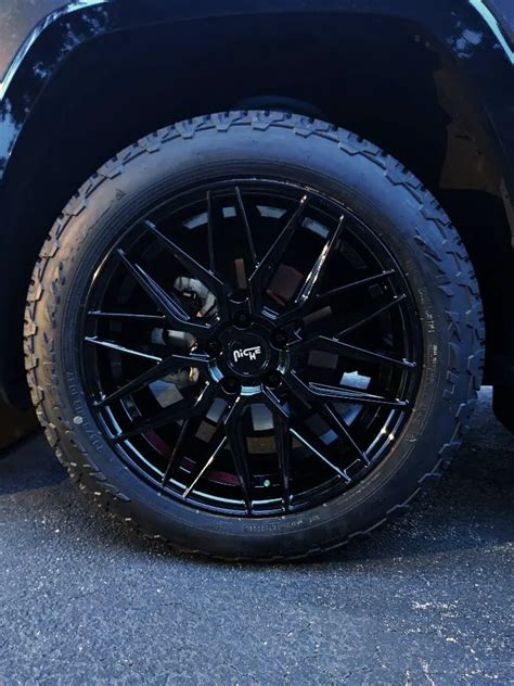 Toyota RAV4 custom wheels 19x8.5, ET +35, tire size 235/55 R19. x ET