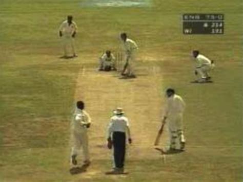 Carl Hooper bowls to Alec Stewart, Mike Atherton is non-striker ...